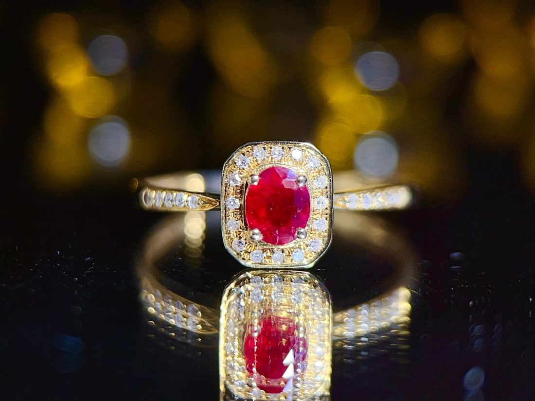 14k Gold 0.59 Ctw Natural Ruby & Diamond Ring: Ref:231034278 // gold content:14k gold // ring size:7. 25us // // main gemstone:ruby // shape:oval // carat weight:0. 5ct // color:red // treatment:natural // // adjacent gemstone 2 : diamond //