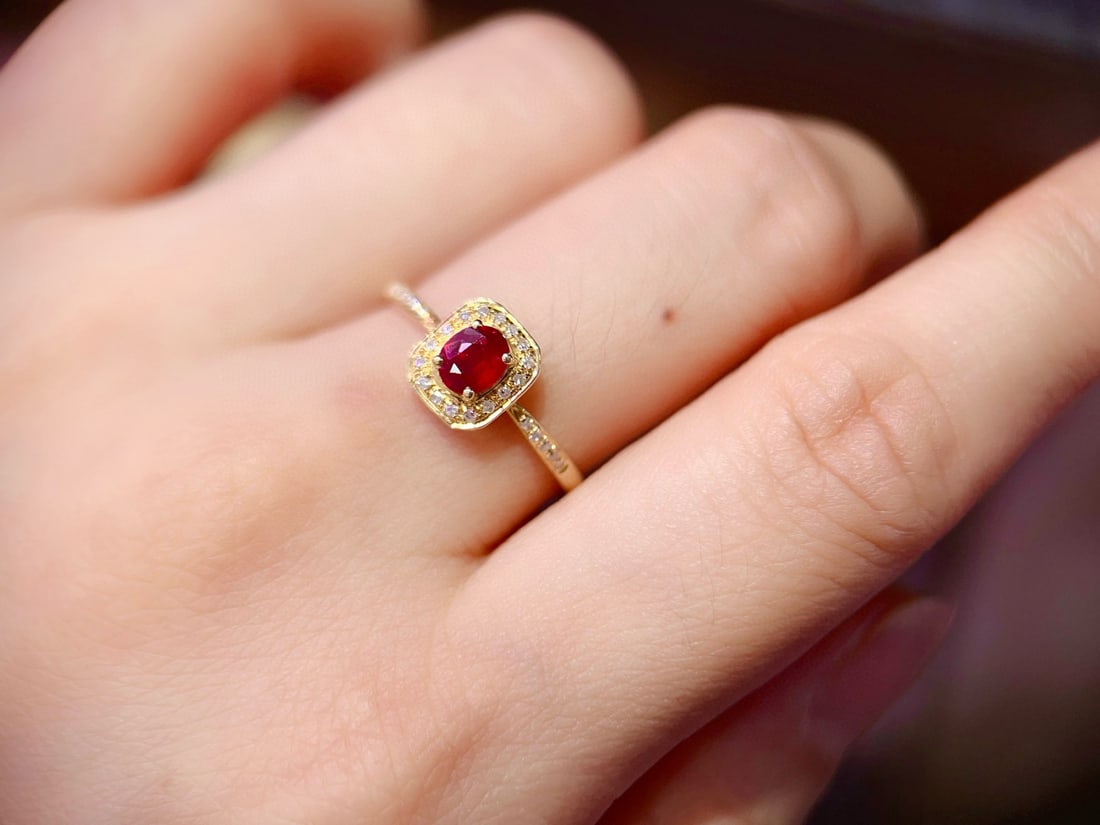 14k Gold 0.59 Ctw Natural Ruby & Diamond Ring - 5