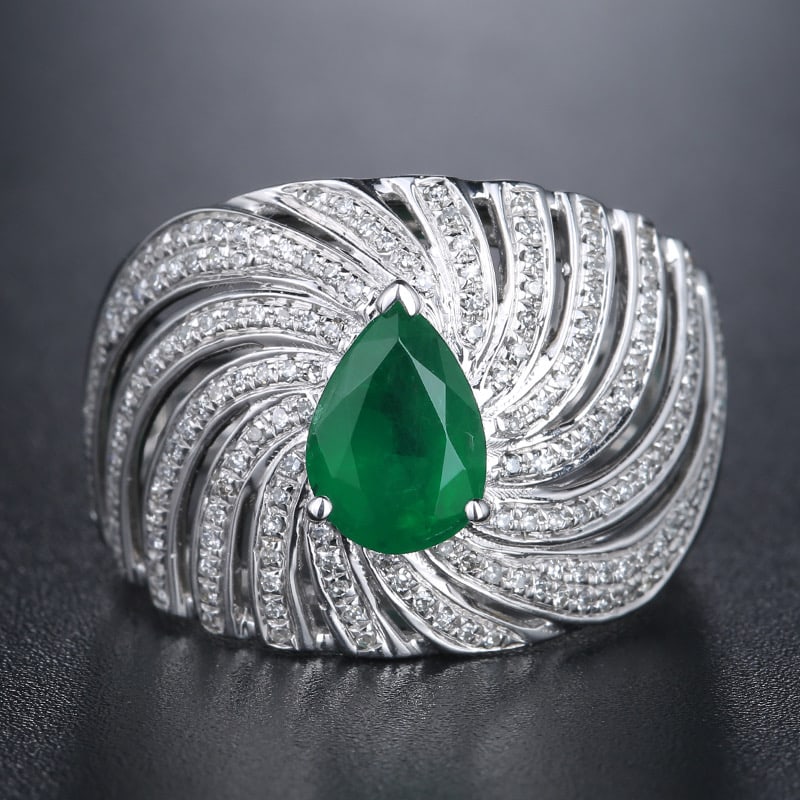 14k Gold 1 Ct Vivid Green Natural Emerald & Diamond Ring: Ref:231034282 // gold content:14k gold // ring size:7. 25us // // main gemstone:emerald // shape:pear // carat weight:1ct // color:vivid green // treatment:natural // // adjacent gemstone 2 : diamond