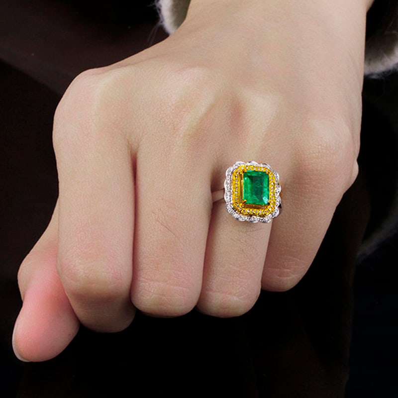 14k Gold 1.66 Ctw Vivid Green Natural Emerald & Diamond Ring - 4