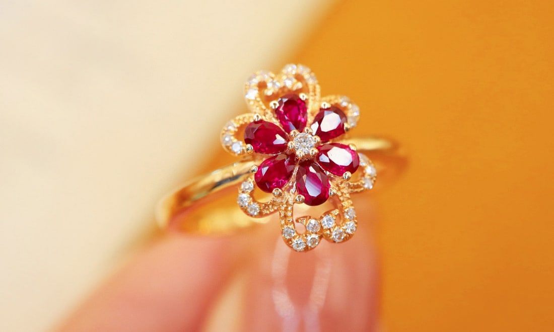14k Gold 0.43 Ctw Natural Ruby & Diamond Ring - 3