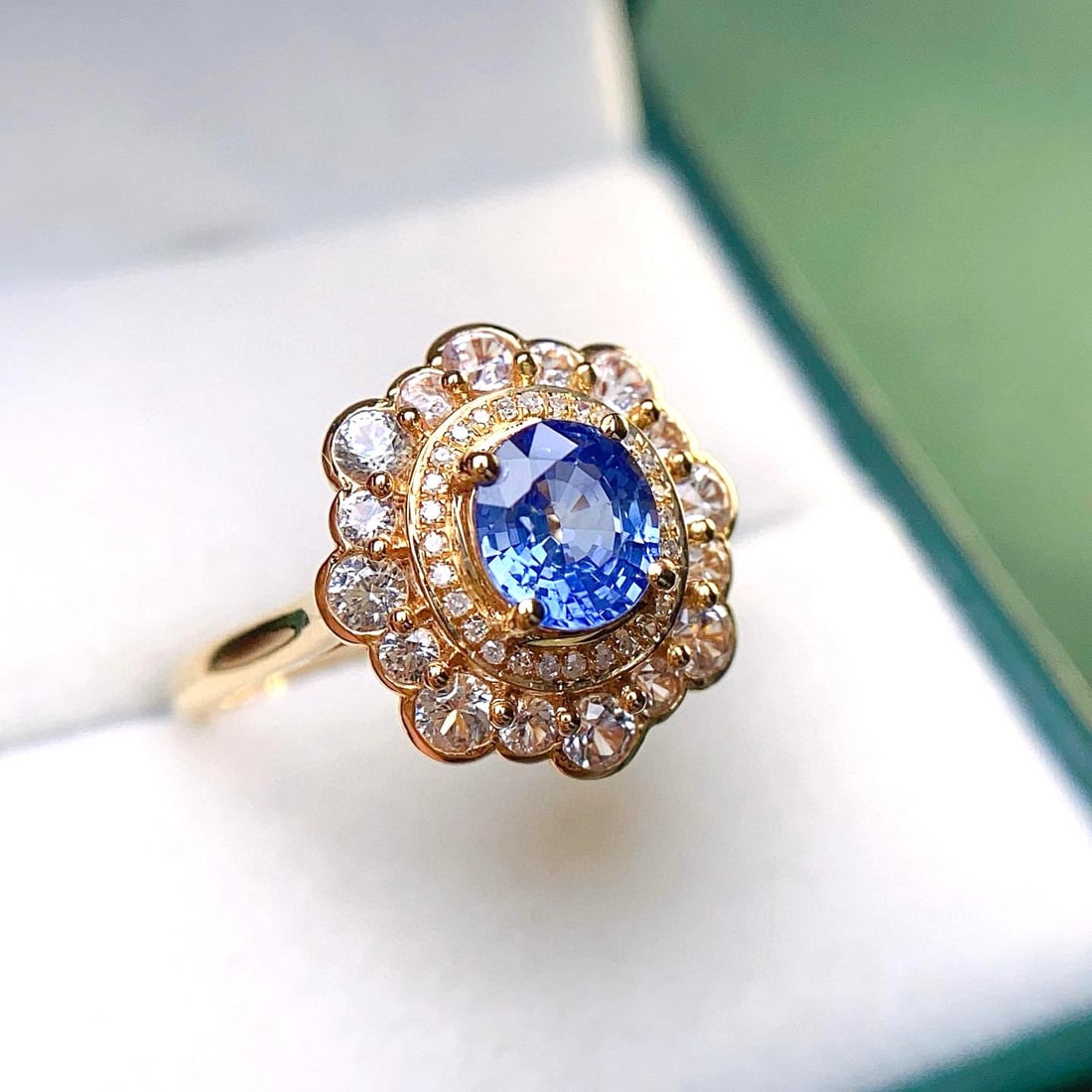 14k Gold 1.30 Ct Natural Sapphire & Diamond & Sapphire Ring: Ref:231034359 // gold content:14k gold // ring size:7. 25us // // main gemstone:sapphire // shape:oval // carat weight:1. 30ct // color:blue // treatment:natural // // adjacent gemstone 2 : diamond