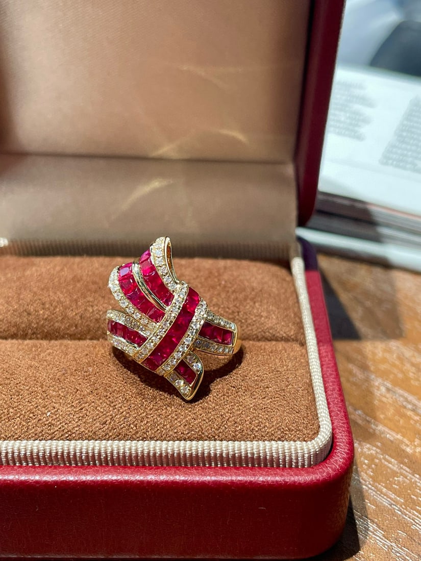 14k Gold 1.6 Ct Natural Ruby & Diamond Ring - 4