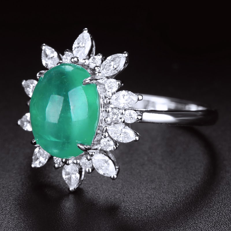 14k Gold 2.6 Ct Natural Emerald & Diamond Ring - 3