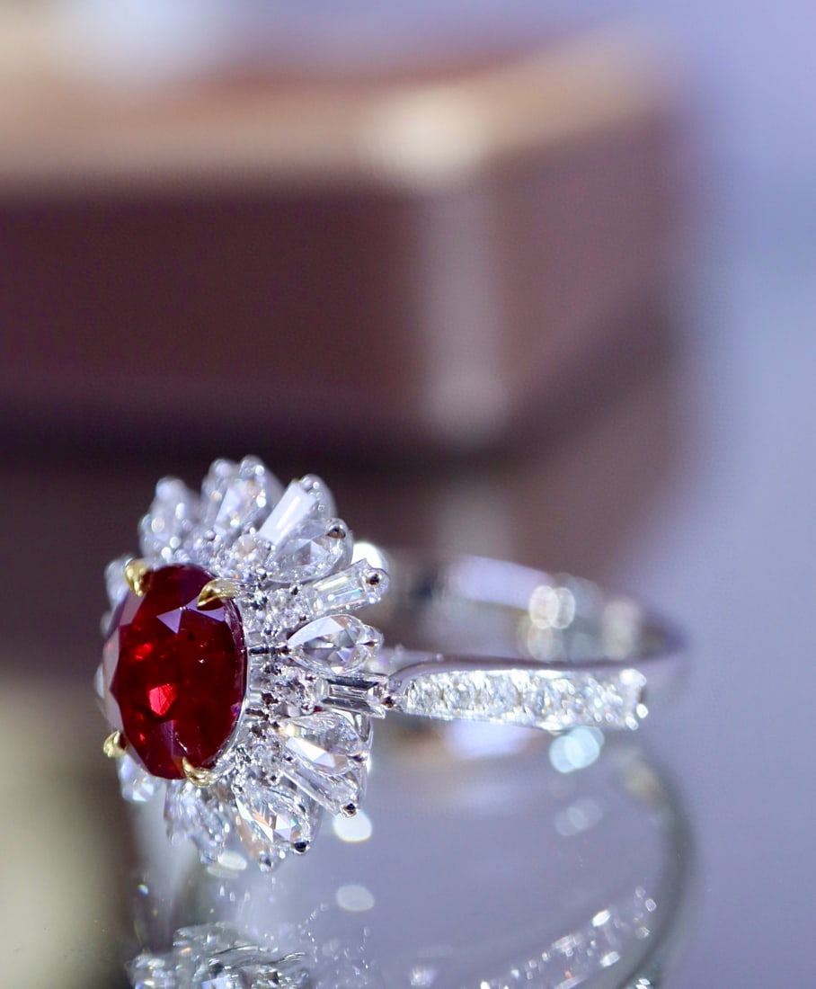 14k Gold 1.75 Ctw Natural Ruby & Diamond Ring - 3
