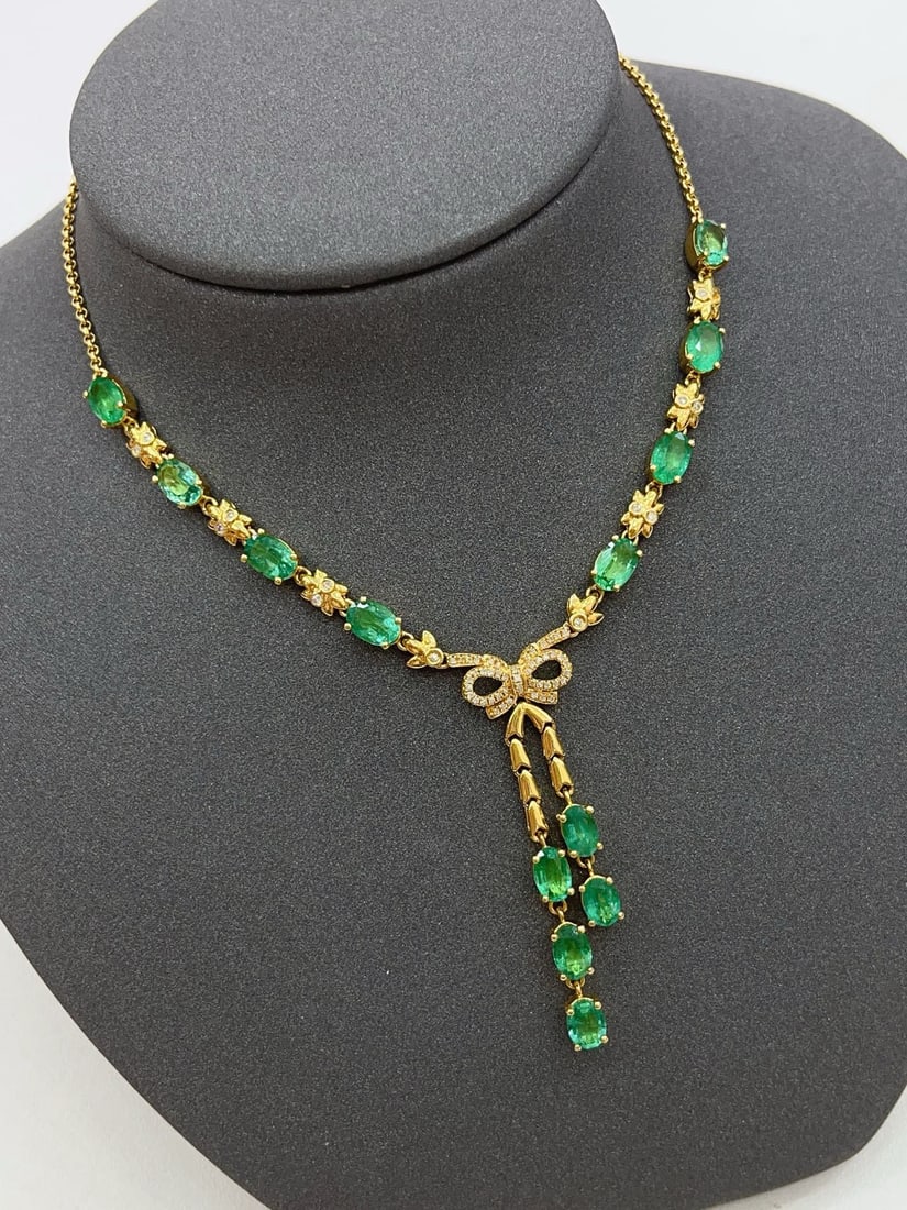 14k Gold 6.00 Ct Natural Emerald & Diamond & Sapphire Necklace - 5