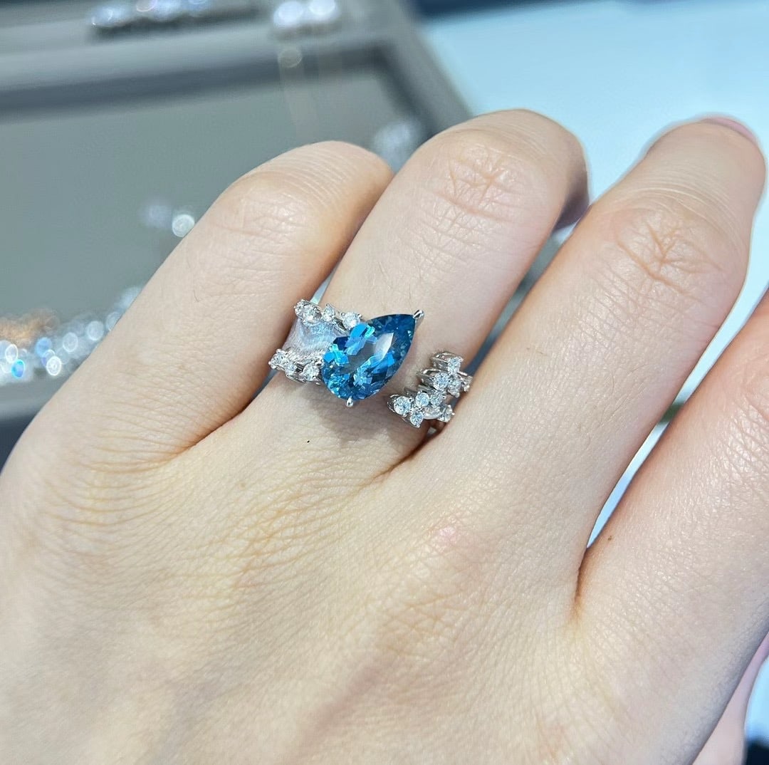 14k Gold 2.18 Ctw Natural Aquamarine & Diamond Ring - 5