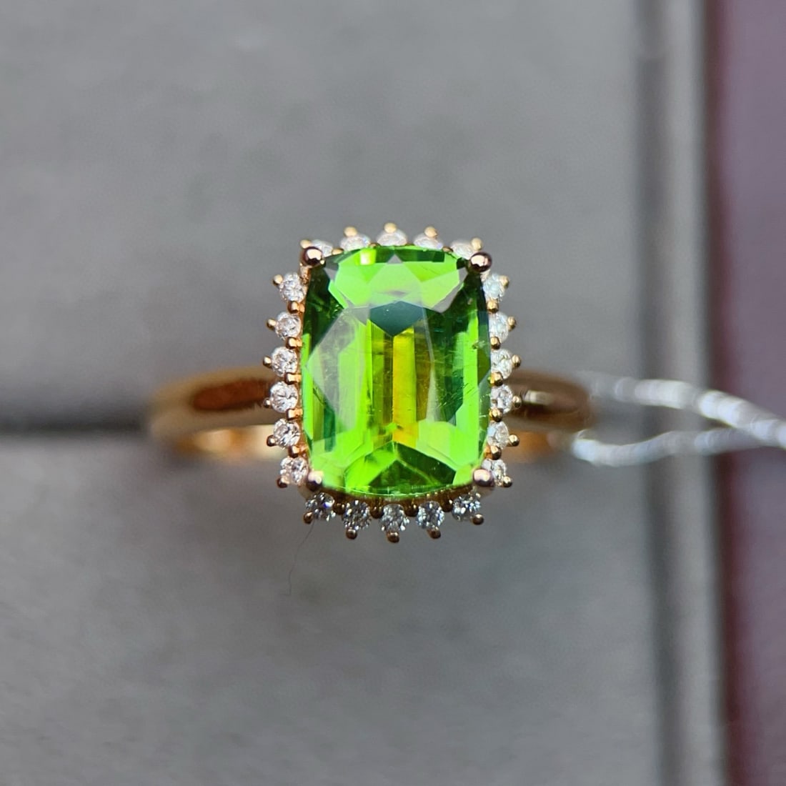 14k Gold 2.75 Ct Natural Tourmaline & Diamond Ring: Ref:231034444 // gold content:14k gold // ring size:7. 25us // // main gemstone:tourmaline // shape:cushion // carat weight:2. 75ct // color:green // treatment:natural // // adjacent gemstone 2 :