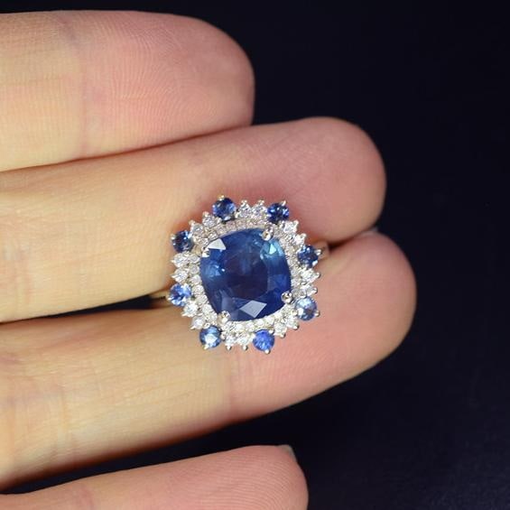 14k Gold 3.76 Ctw Natural Sapphire & Diamond Ring - 3