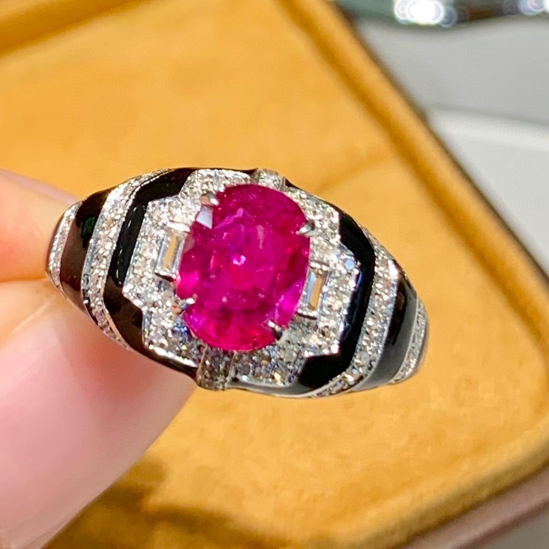 14k Gold 1.3 Ct Natural Ruby & Diamond Ring: Ref:231035028 // gold content:14k gold // ring size:7. 25us // // main gemstone:ruby // shape:oval // carat weight:1. 3ct // color:red // treatment:natural // // adjacent gemstone 2 : diamond //
