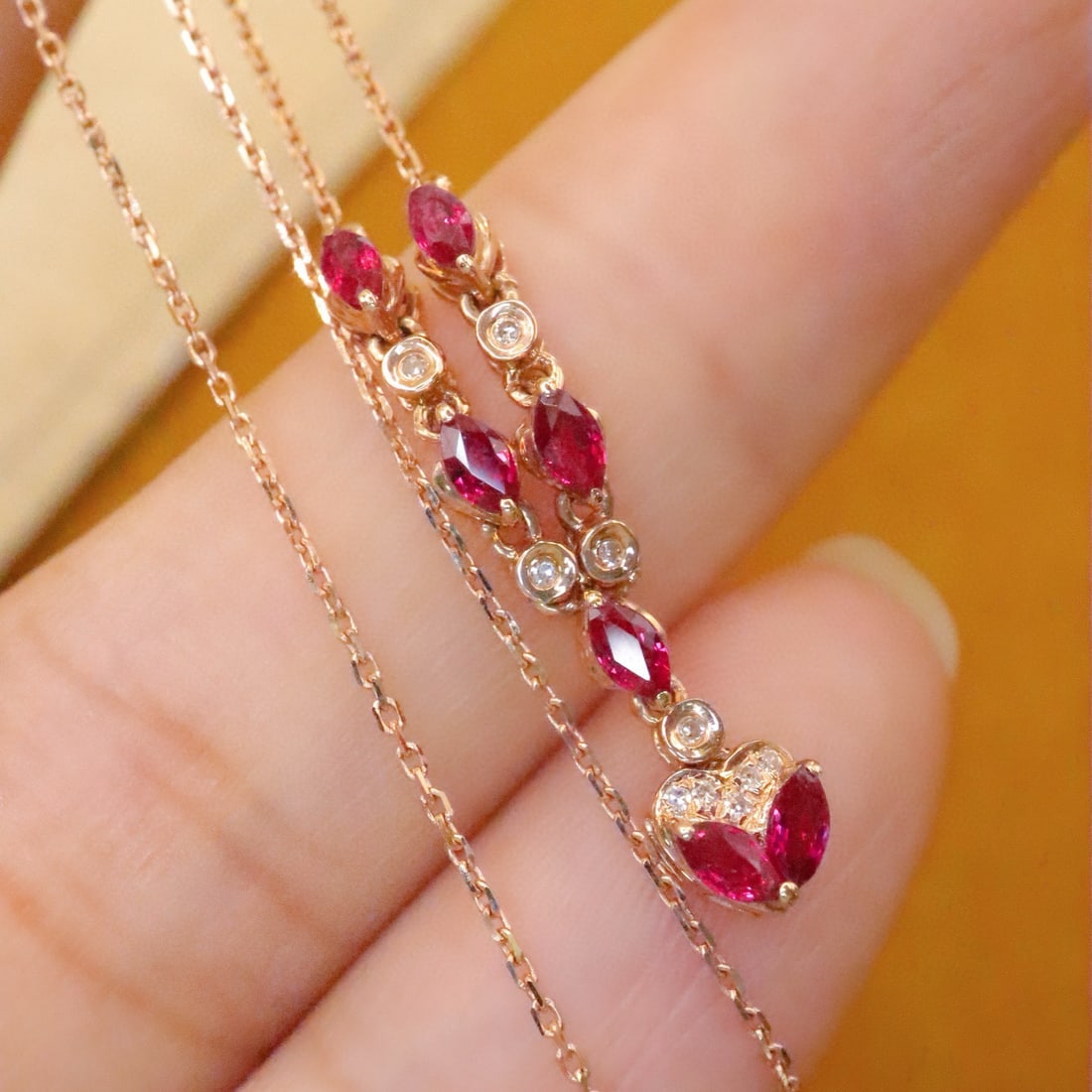 14k Gold 0.54 Ctw Natural Ruby & Diamond Necklace - 3
