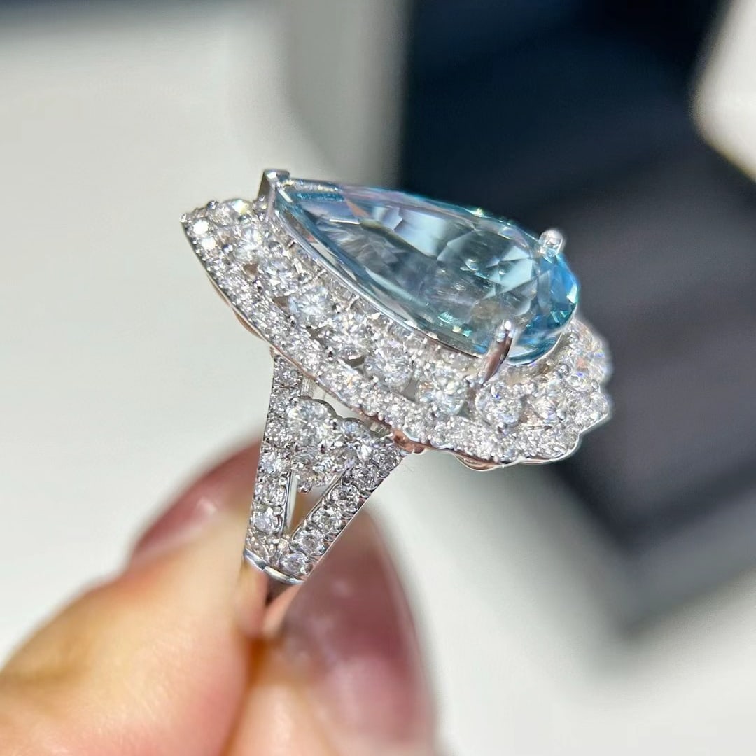 14k Gold 5.78 Ctw Natural Aquamarine & Diamond Ring - 5