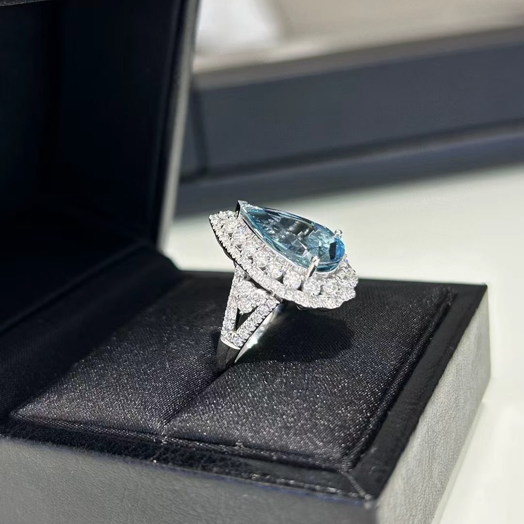 14k Gold 5.78 Ctw Natural Aquamarine & Diamond Ring - 8