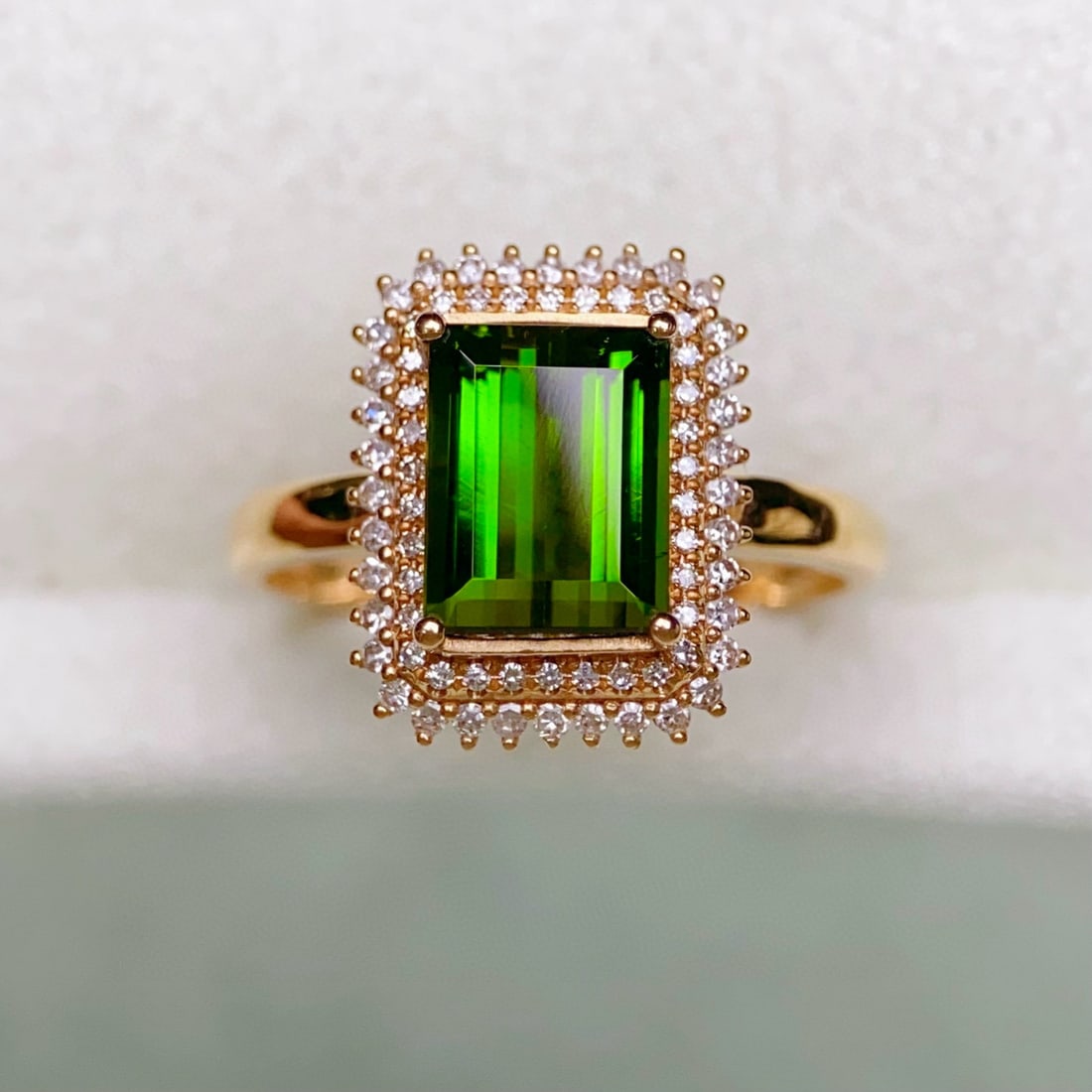 14k Gold 2.23 Ctw Natural Tourmaline & Diamond Ring: Ref:231035073 // gold content:14k gold // ring size:7. 25us // // main gemstone:tourmaline // shape:octagonal // carat weight:1. 95ct // color:green // treatment:natural // // adjacent gemstone 2 :