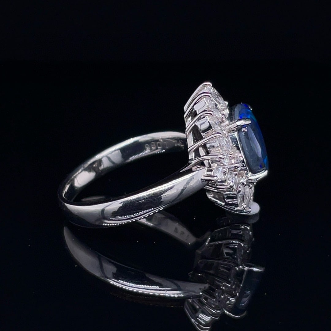 14k Gold 2.20 Ctw Natural Opal & Diamond Ring - 3