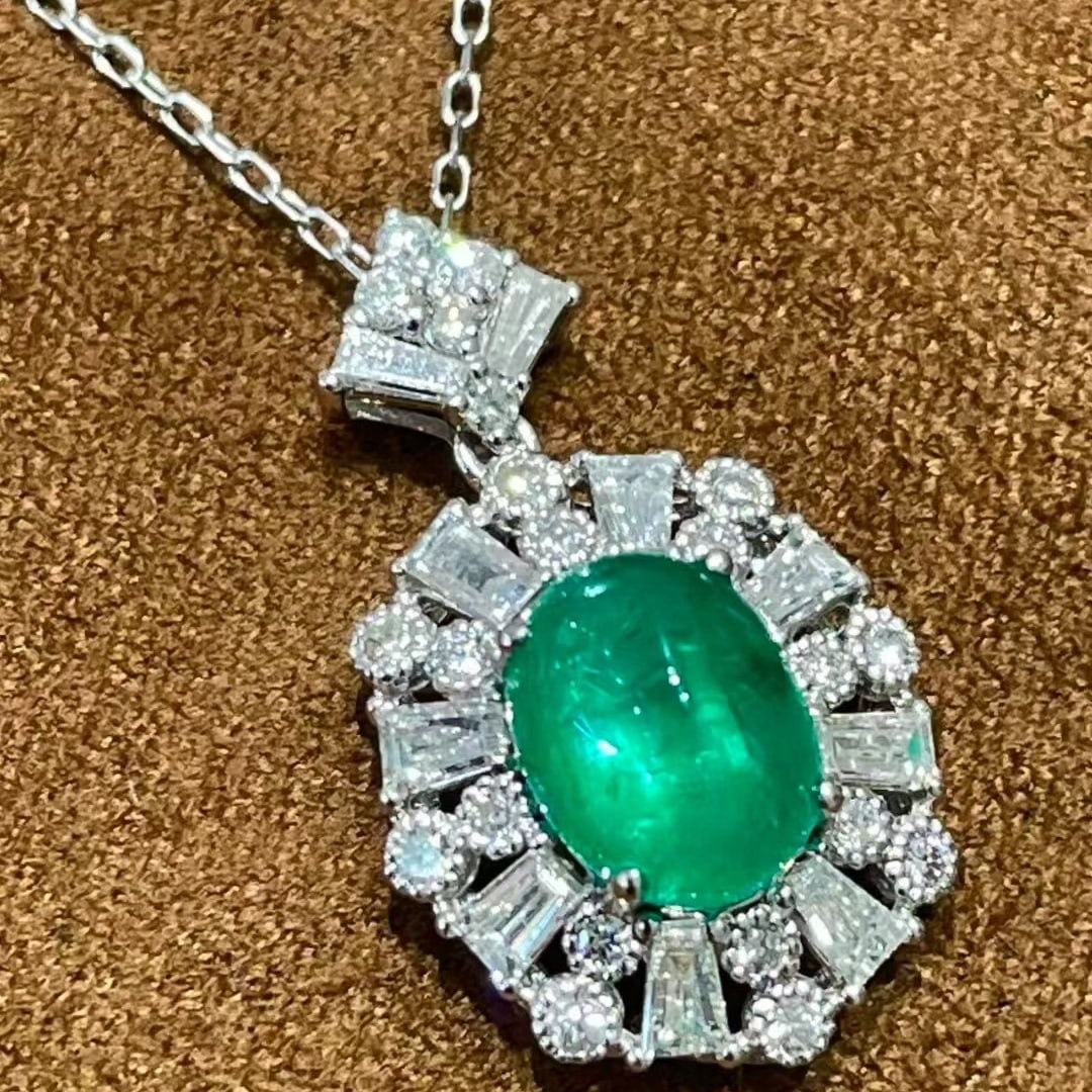 14k Gold 1.5 Ct Natural Emerald & Diamond Pendant( Without Chain ) - 3