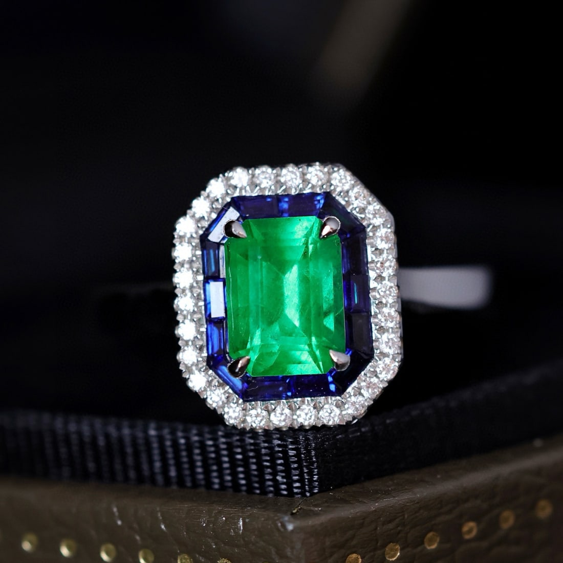14k Gold 1.33 Ctw Natural Emerald & Diamond Ring - 3