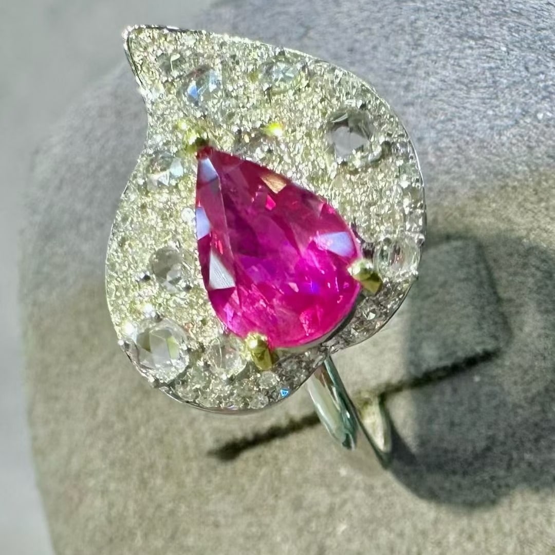 14k Gold 1.07 Ct Natural Ruby & Diamond & Sapphire Ring - 2