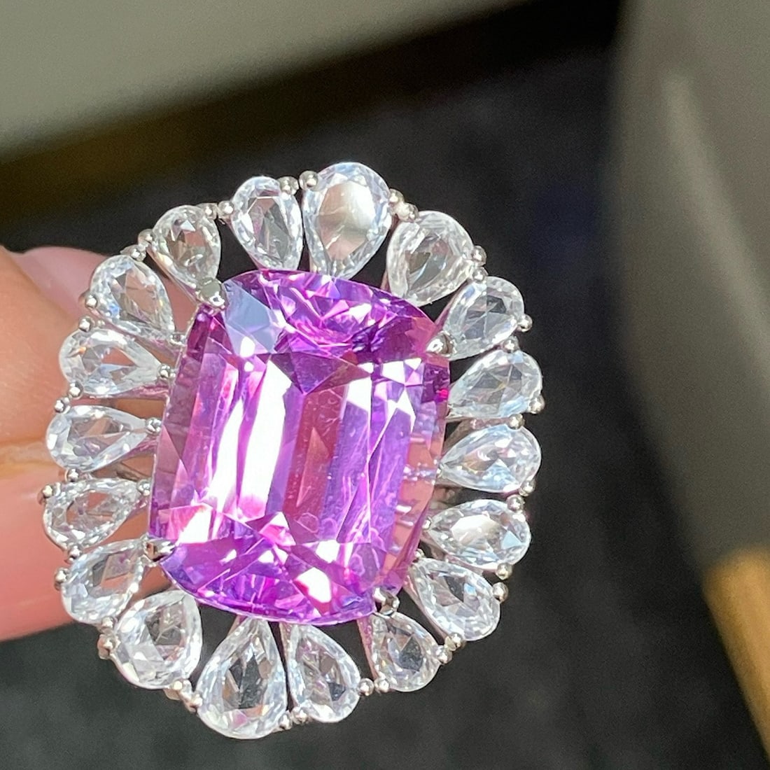 14k Gold 20.03 Ctw Natural Kunzite & Sapphire Ring: Ref:231035155 // gold content:14k gold // ring size:7. 25us // // main gemstone:kunzite // shape:cushion // carat weight:15. 3ct // color:pinkish purple // treatment:natural // // adjacent gemstone 2