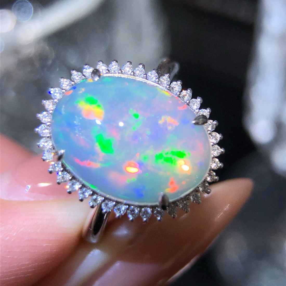 14k Gold 3.49 Ctw Natural Opal & Diamond Ring - 4