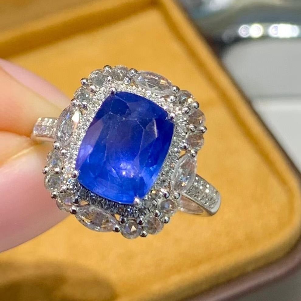 14k Gold 3.1 Ct Natural Sapphire & Diamond Ring: Ref:231035199 // gold content:14k gold // ring size:7. 25us // // main gemstone:sapphire // shape:cushion // carat weight:3. 1ct // color:blue // treatment:natural // // adjacent gemstone 2 : diamond