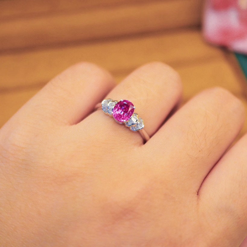 14k Gold 1.47 Ctw Natural Padparadscha Sapphire & Diamond Ring - 4