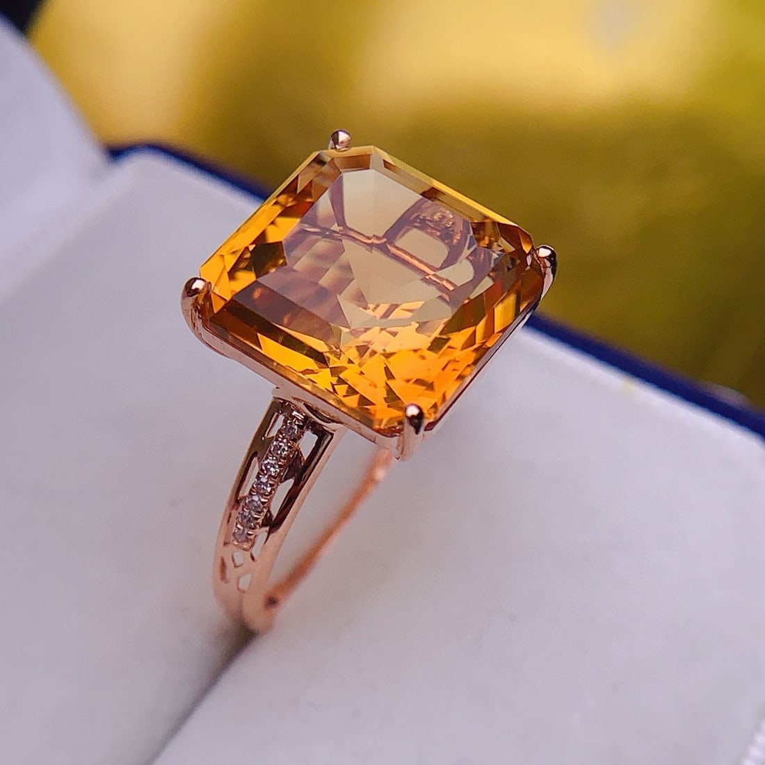 14k Gold 8.44 Ctw Natural Citrine & Diamond Ring - 4