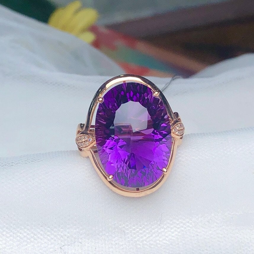 14k Gold 12.85 Ct Natural Amethyst & Diamond Ring - 4