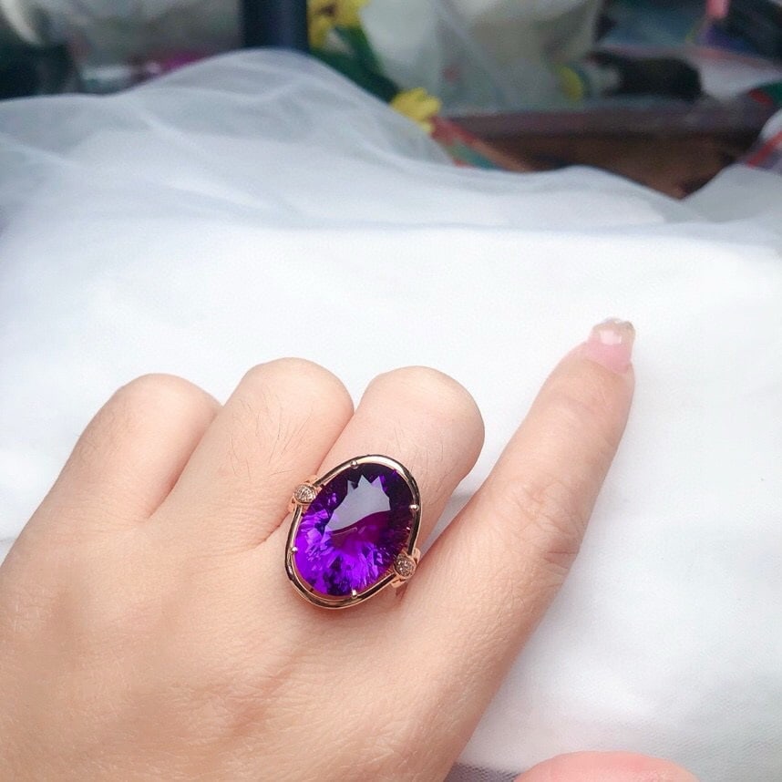 14k Gold 12.85 Ct Natural Amethyst & Diamond Ring - 6