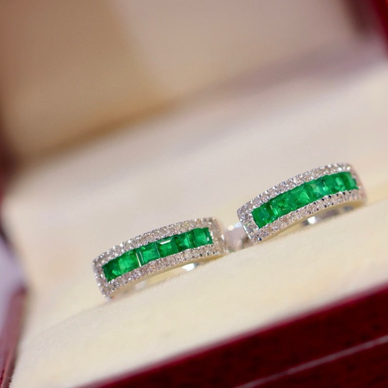 14k Gold 0.7 Ctw Natural Emerald & Diamond Earrings - 2