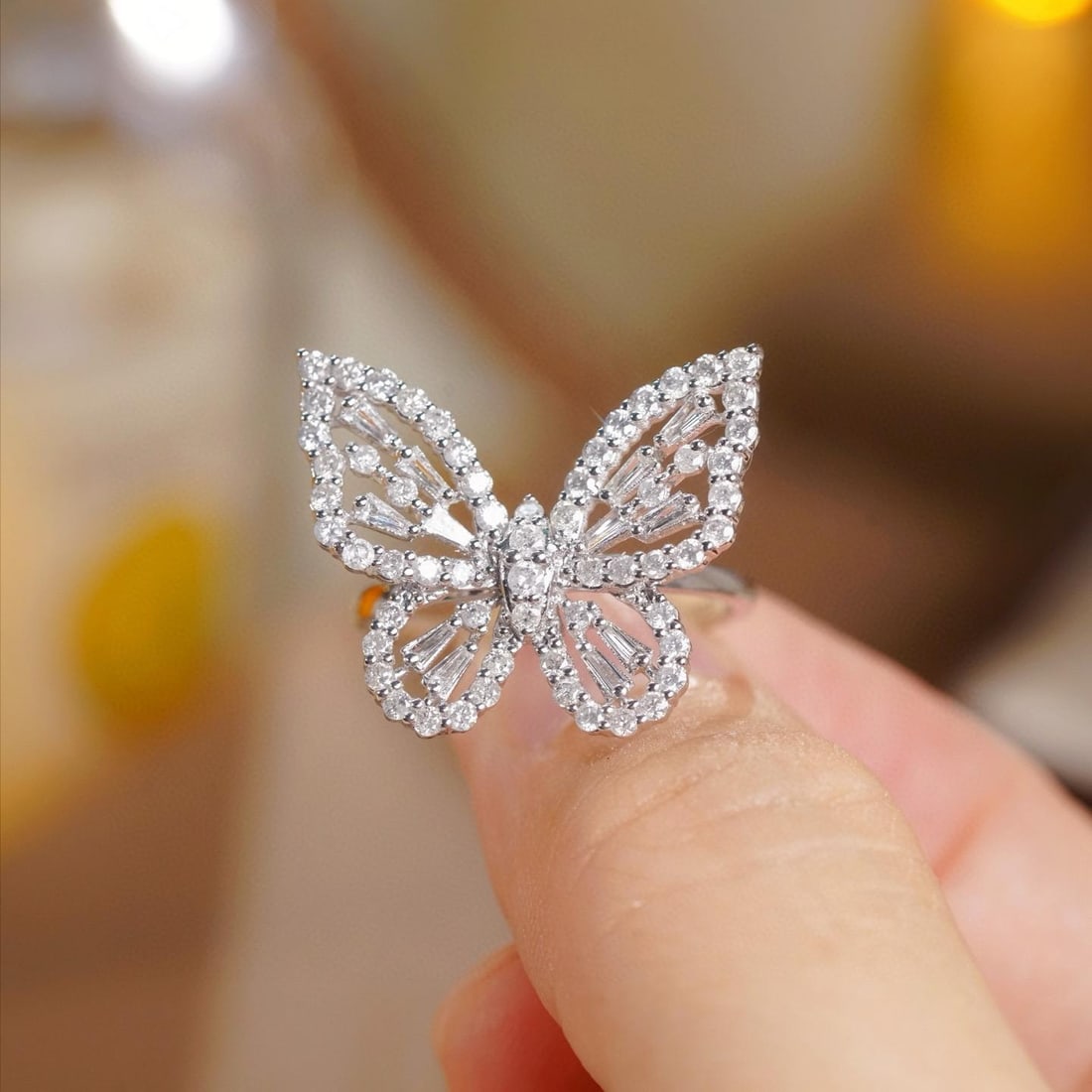 14k Gold 1.08 Ct Natural H Diamond & Butterfly Ring: Ref:231036018 // gold content:14k gold // ring size:7. 25us // // main gemstone:diamond // shape:multiply // carat weight:1. 08ct // clarity grade:vs-si // color:h // treatment:natural // High