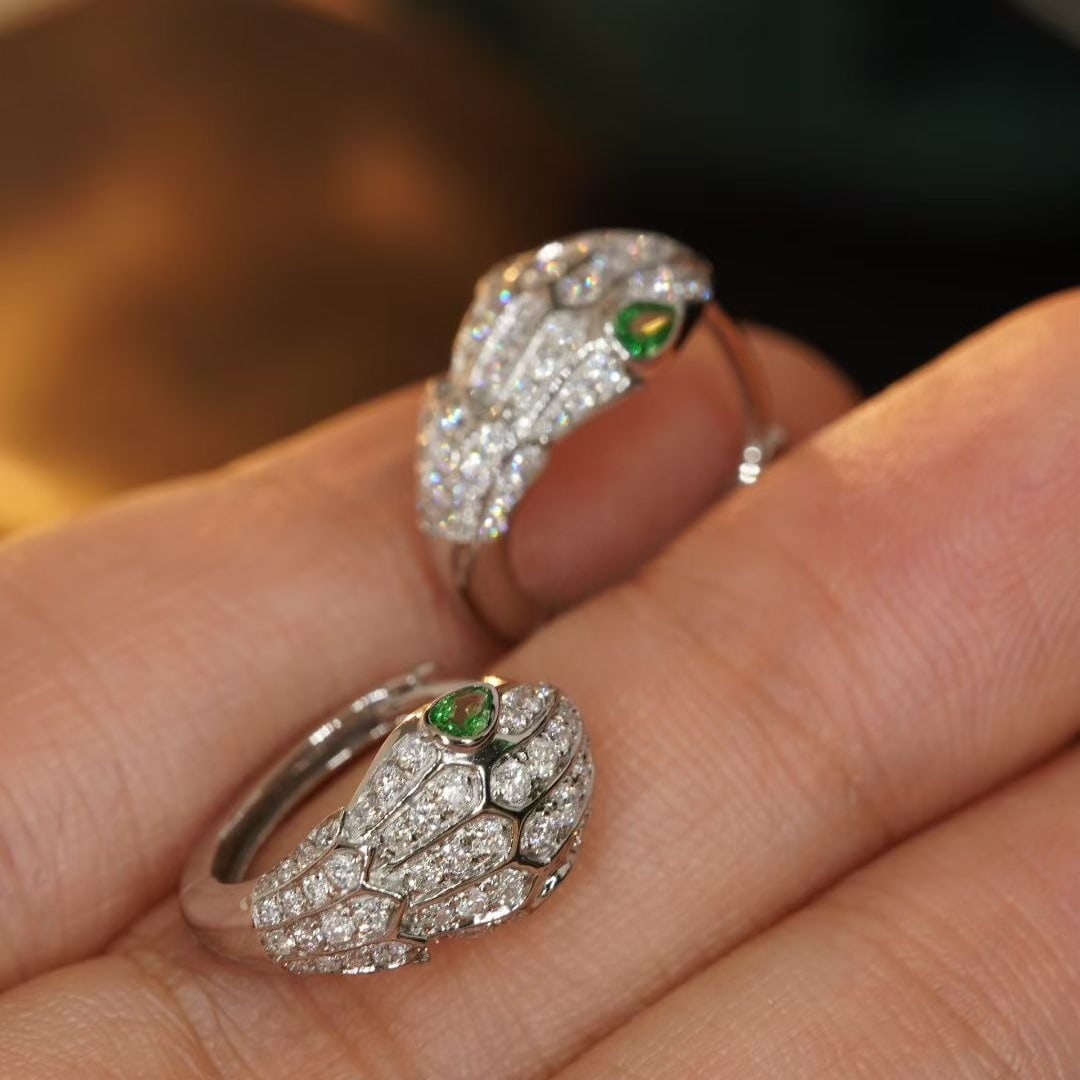 14k Gold 0.96 Ctw Natural Tsavorite & Diamond Earrings - 2
