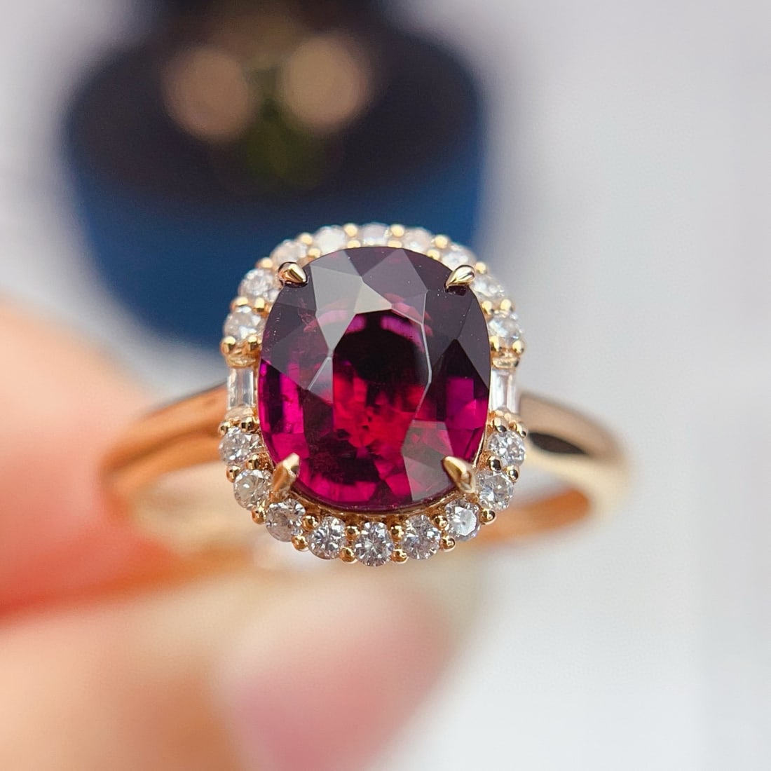 14k Gold 2.25 Ct Natural Tourmaline & Diamond & Sapphire Ring: Ref:231036030 // gold content:14k gold // ring size:7. 25us // // main gemstone:tourmaline // shape:oval // carat weight:2. 25ct // color:red // treatment:natural // // adjacent gemstone 2 : diamond