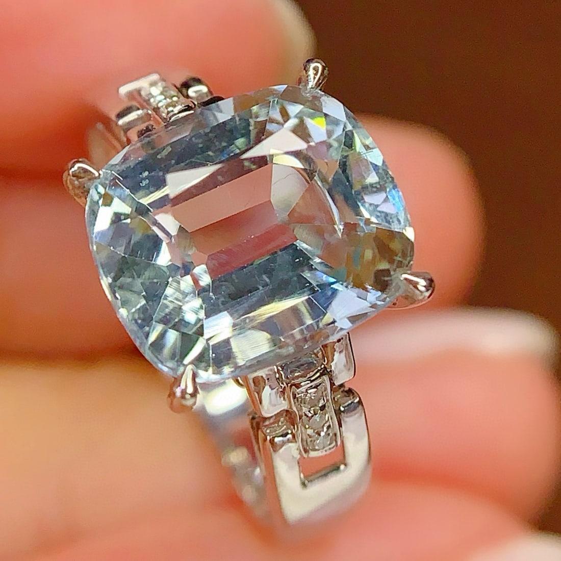 14k Gold 4.6 Ct Natural Aquamarine & Diamond Ring - 4