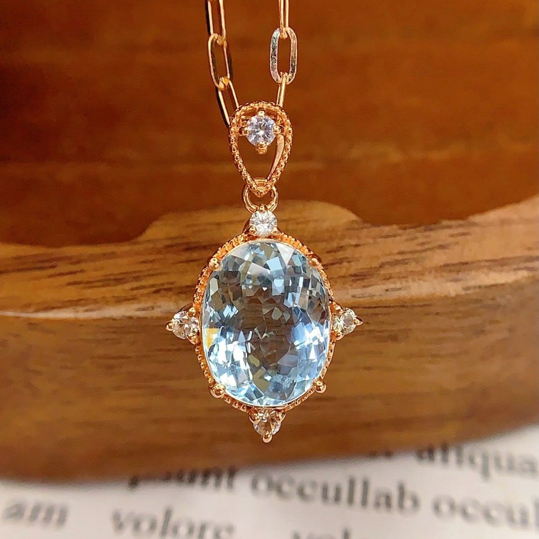 14k Gold 2.55 Ct Natural Aquamarine & Sapphire Pendant( Without Chain ): Ref:231036092 // gold content:14k gold // main gemstone:aquamarine // shape:oval // carat weight:2. 55ct // color:blue // treatment:natural // // adjacent gemstone 2 : sapphire // number of stones:5