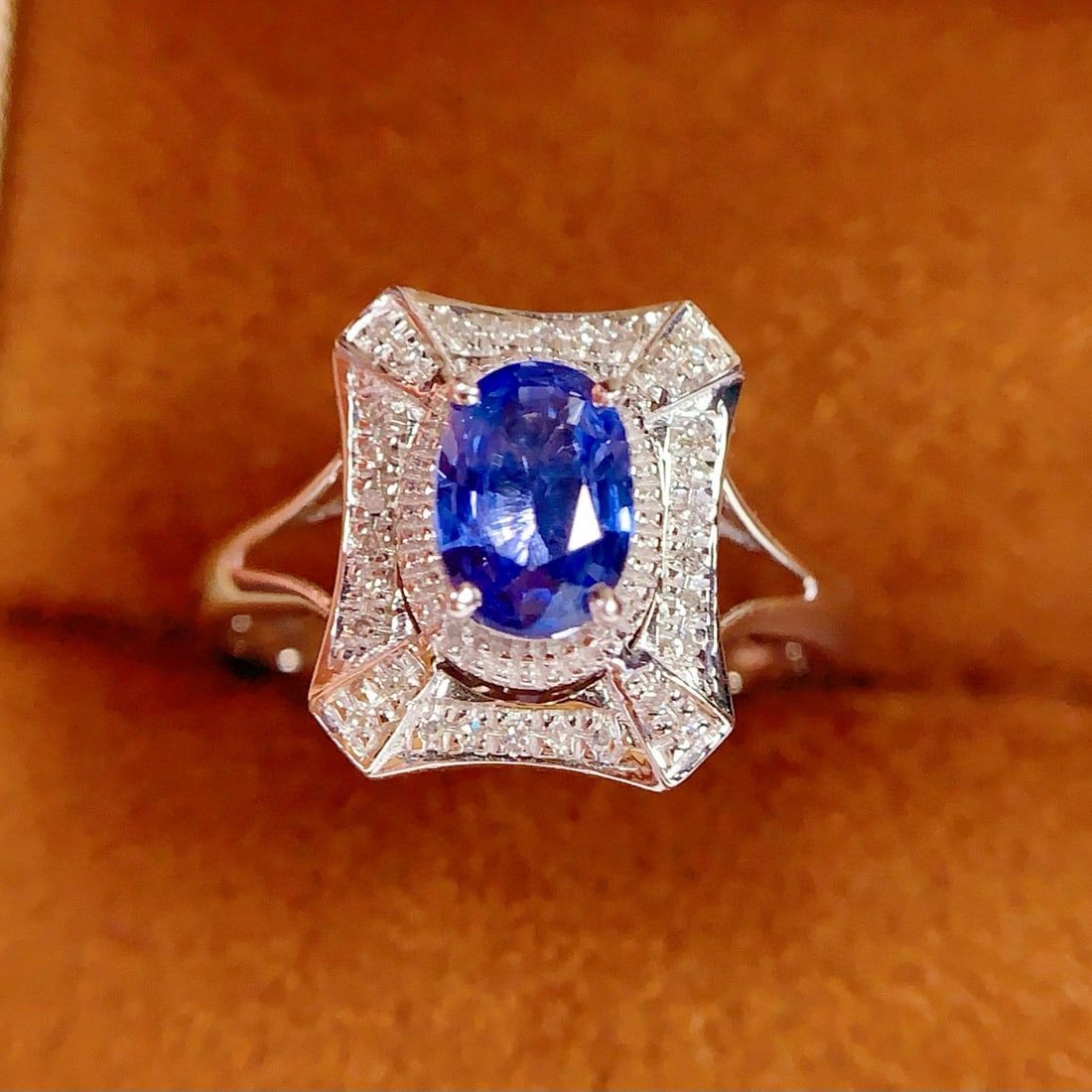 14k Gold 1.1 Ct Natural Sapphire & Diamond Ring - 6