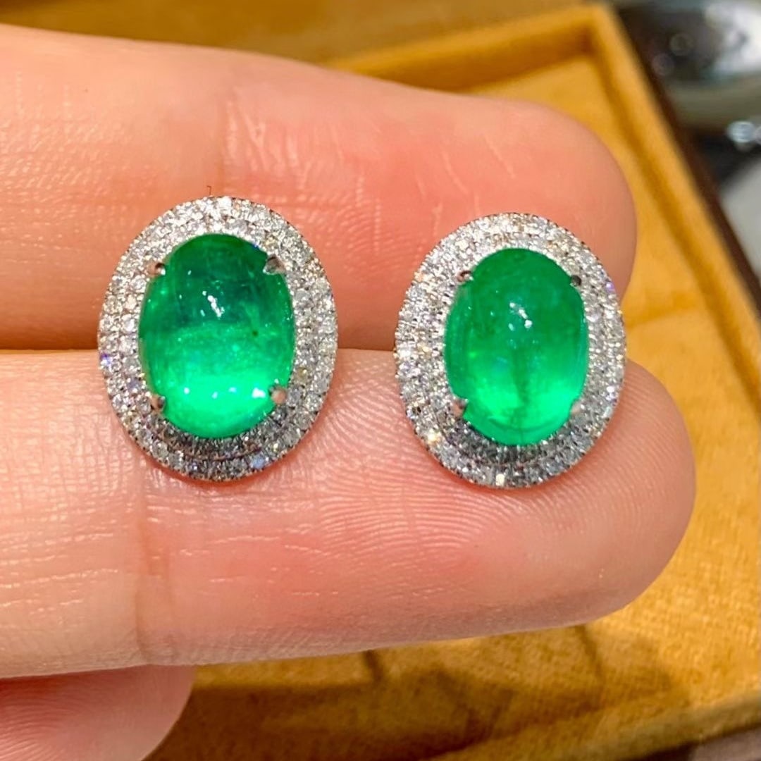 14k Gold 3.3 Ct Natural Emerald & Diamond Earrings - 4