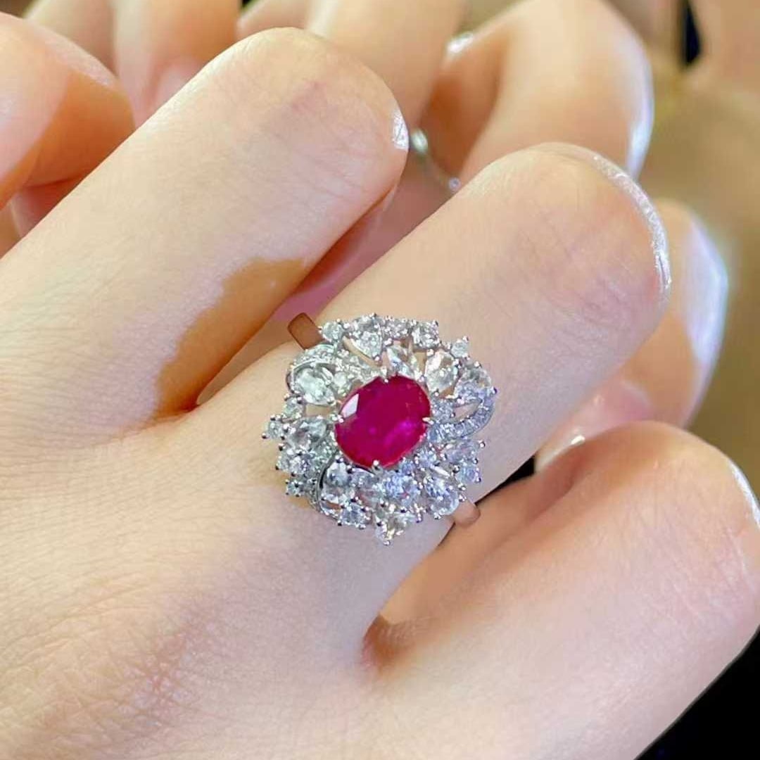 14k Gold 1.05 Ct Natural Ruby & Diamond Ring - 4