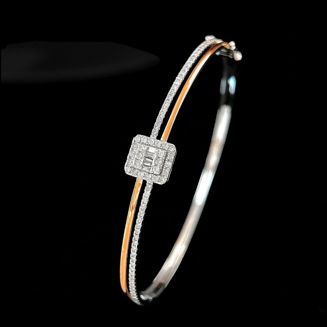 14k Gold 0.7 Ct Natural H Diamond Bangle - 3