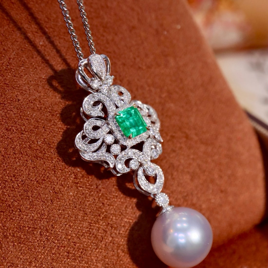 14k Gold 1.09 Ctw Natural Emerald & Diamond Pendant( Without Chain ) - 6