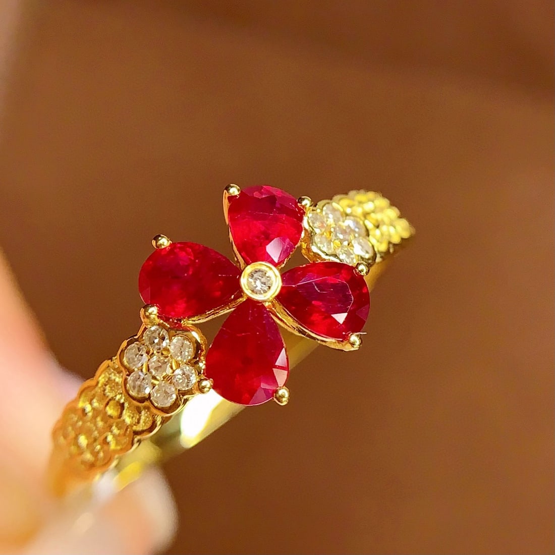 14k Gold 1 Ct Natural Ruby & Diamond Ring - 4