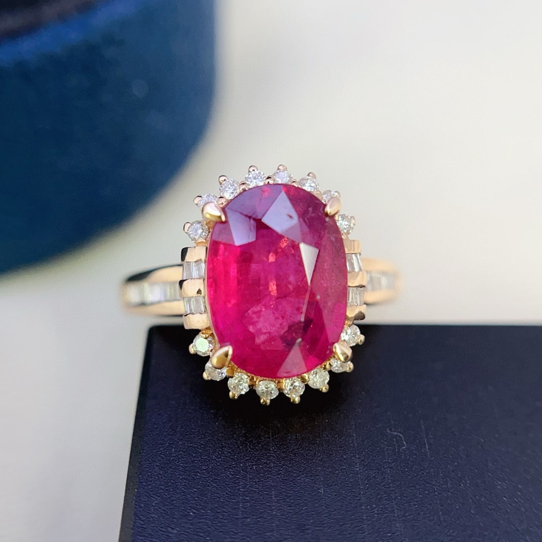 14k Gold 2.50 Ct Natural Tourmaline & Diamond Ring: Ref:231036170 // gold content:14k gold // ring size:7. 25us // // main gemstone:tourmaline // shape:oval // carat weight:2. 50ct // color:red // treatment:natural // // adjacent gemstone 2 : diamond