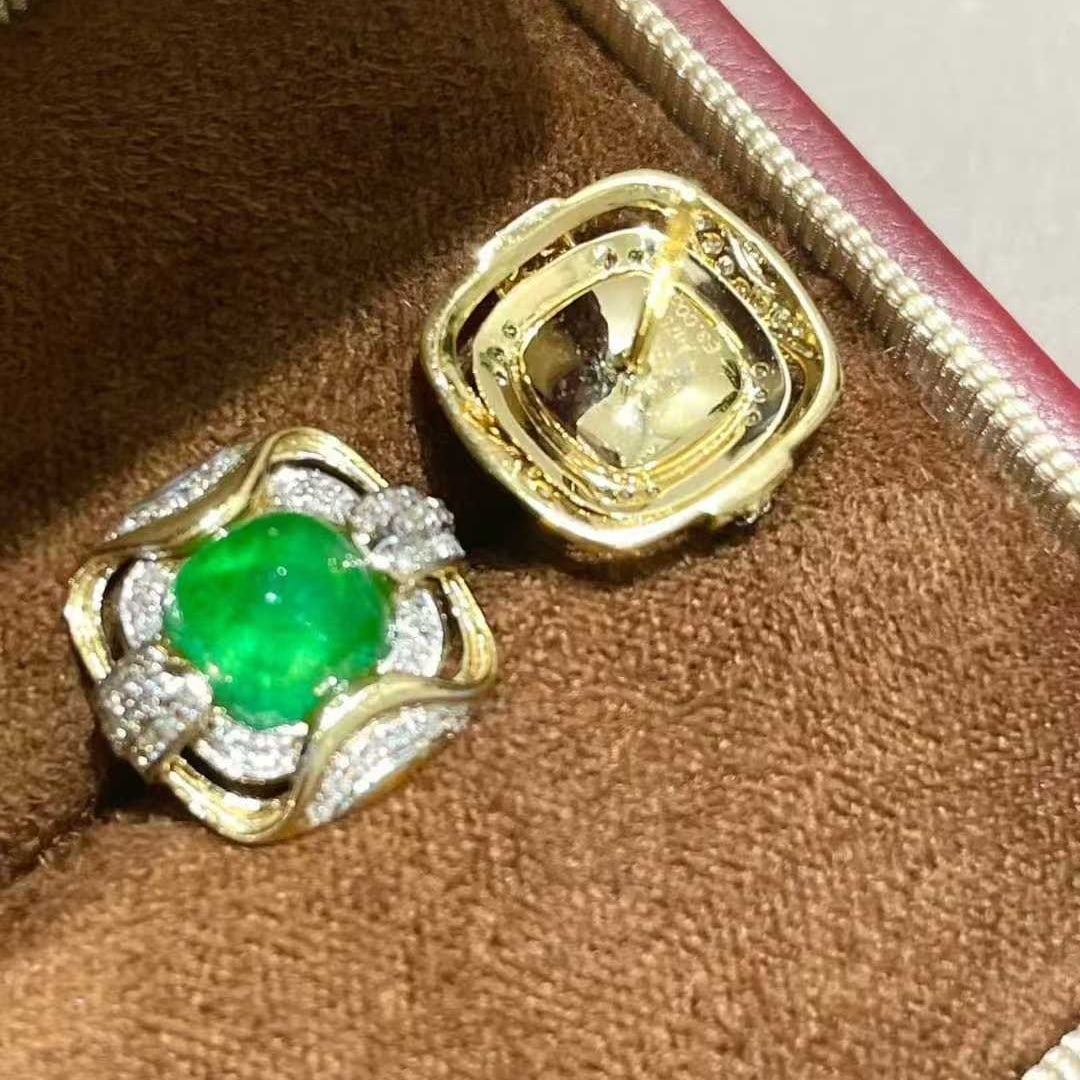 14k Gold 3 Ct Vivid Green Natural Emerald & Diamond Earrings - 3