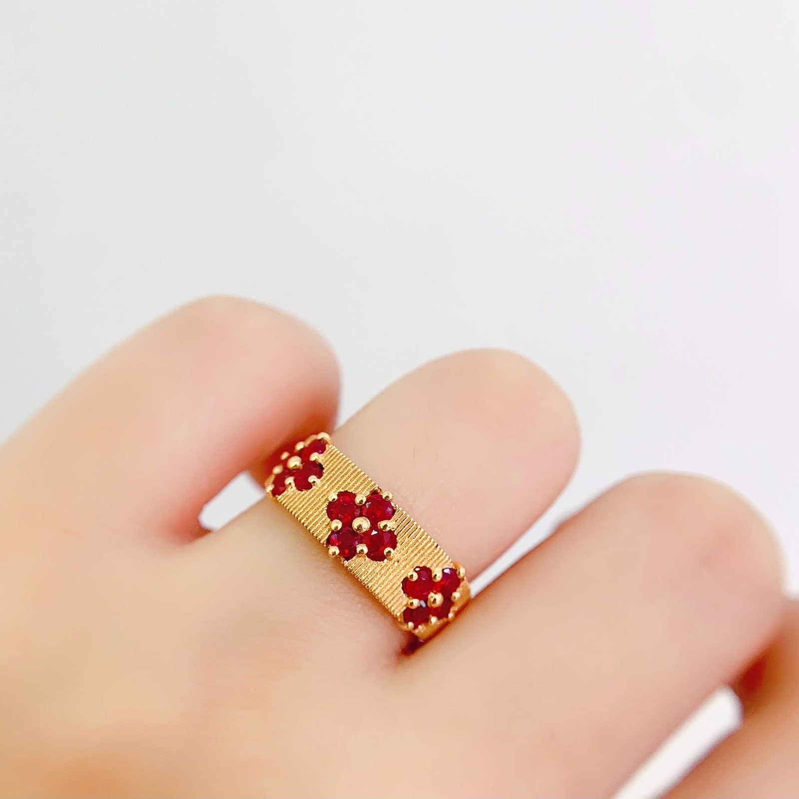 14k Gold 1.2 Ct Natural Ruby Ring - 4