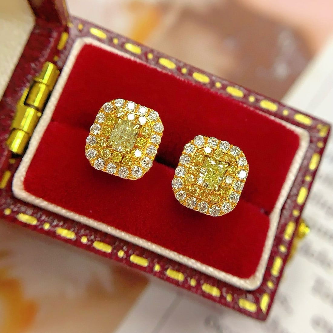 14k Gold 0.45 Ct Natural Yellow Diamond & Diamond Earrings - 2