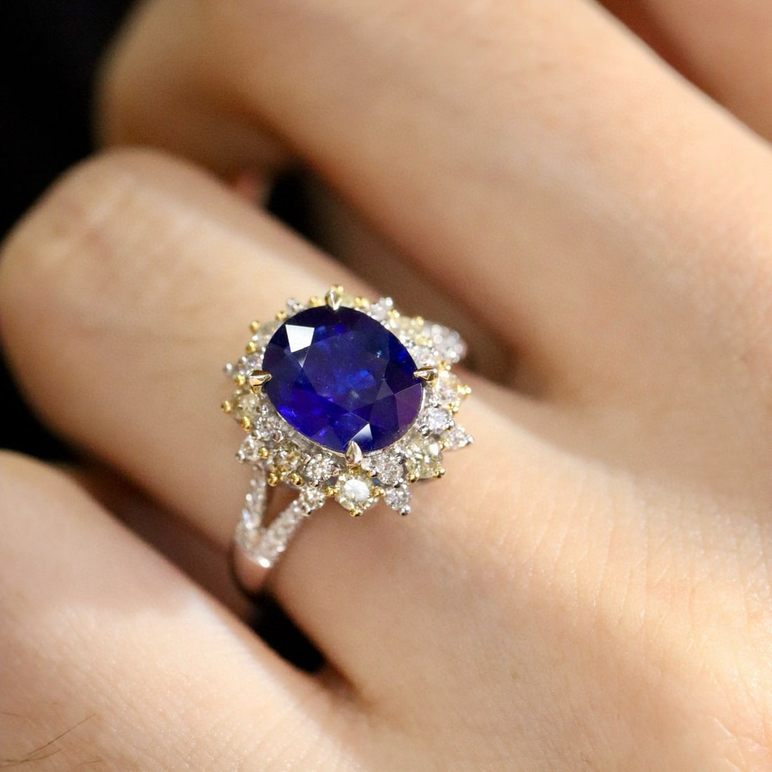 14k Gold 2.61 Ctw Natural Sapphire & Diamond Ring - 6