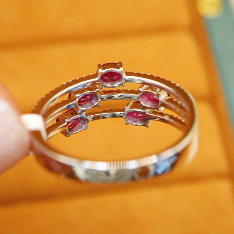 14k Gold 1.22 Ctw Natural Ruby & Diamond Ring - 4