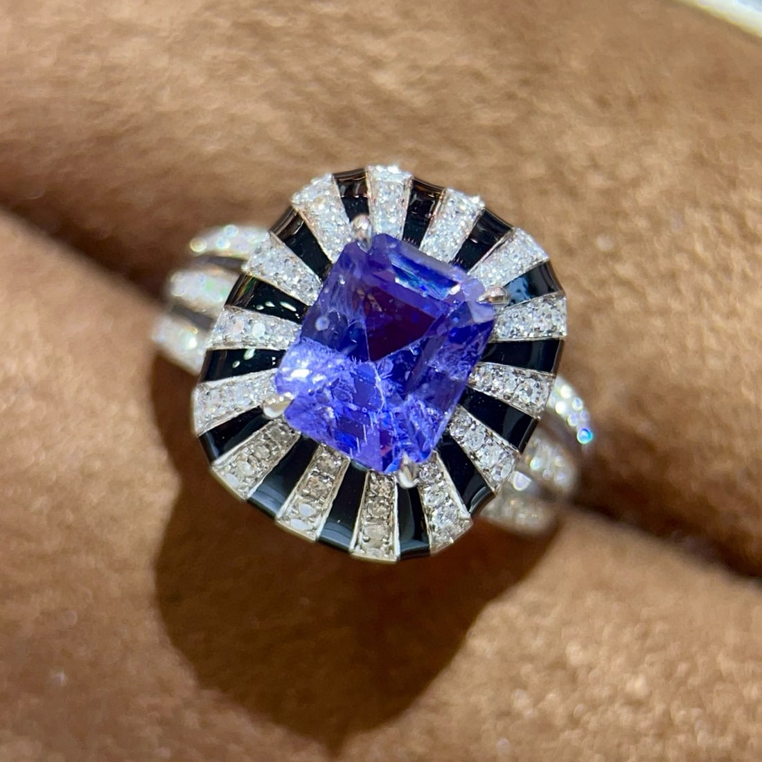 14k Gold 3.08 Ctw Natural Sapphire & Diamond Ring - 3