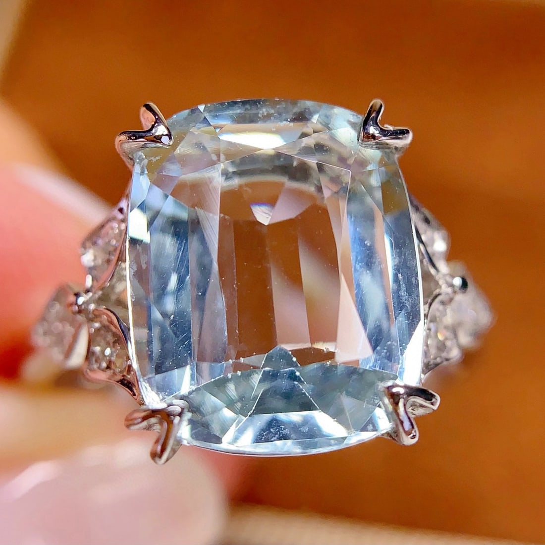 14k Gold 6.6 Ct Natural Aquamarine & Diamond Ring - 2