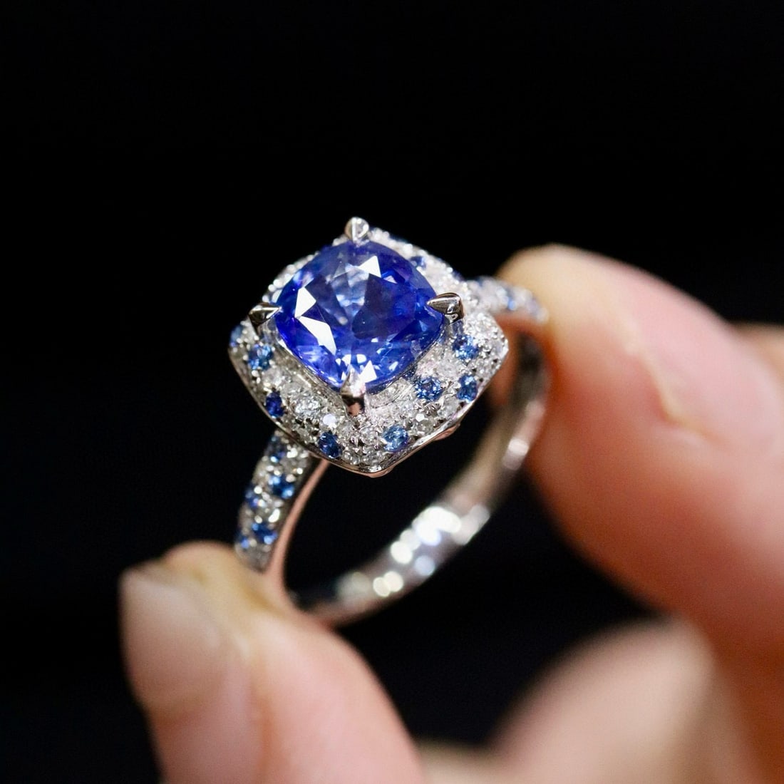 14k Gold 1.79 Ctw Natural Sapphire & Diamond Ring - 3